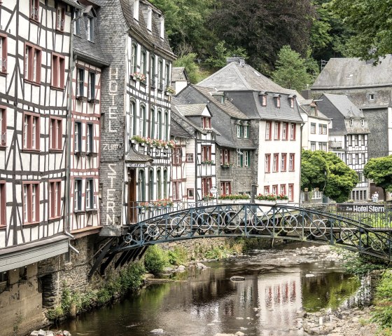 Historische Altstadt Monschau (ca. 5 km entfernt), © Eifel Tourismus GmbH, Dominik Ketz Historische Altstadt Monschau (ca. 5 km entfernt), © Eifel Tourismus GmbH, Dominik Ketz