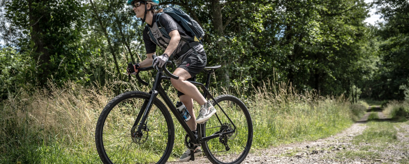 Gravelbiken auf dem Wegenetz von Freifahrt Eifel, © Dennis Stratmann | Eifel Tourismus GmbH Gravelbiken auf dem Wegenetz von Freifahrt Eifel, © Dennis Stratmann | Eifel Tourismus GmbH