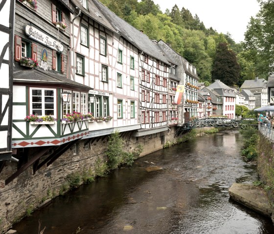 RurUfer-Radweg: Altstadt Monschau, © vennbahn.eu RurUfer-Radweg: Altstadt Monschau, © vennbahn.eu
