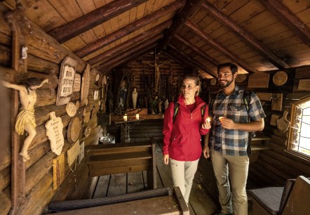 Waldkapelle Erkensruhr innen, © Eifel Tourismus GmbH, Dominik Ketz Waldkapelle Erkensruhr innen, © Eifel Tourismus GmbH, Dominik Ketz
