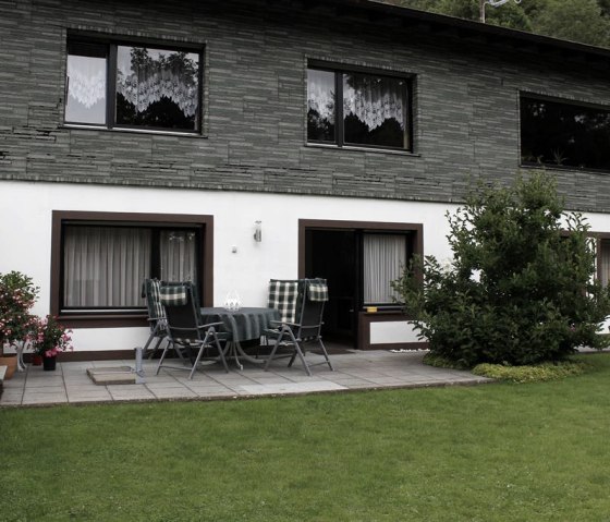 Die Zimmer befinden sich im Erdgeschoss Die Zimmer befinden sich im Erdgeschoss