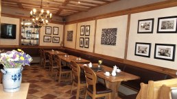 Im Restaurant, © Hotel & Restaurant Alt Montjoie Im Restaurant, © Hotel & Restaurant Alt Montjoie