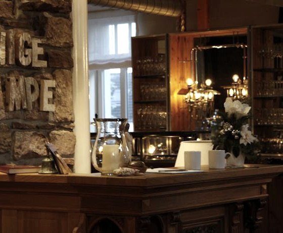 Rezeption & Logo Rezeption & Logo