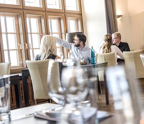 gemütliche Essensatmosphäre, © Restaurant Kaiserblick gemütliche Essensatmosphäre, © Restaurant Kaiserblick