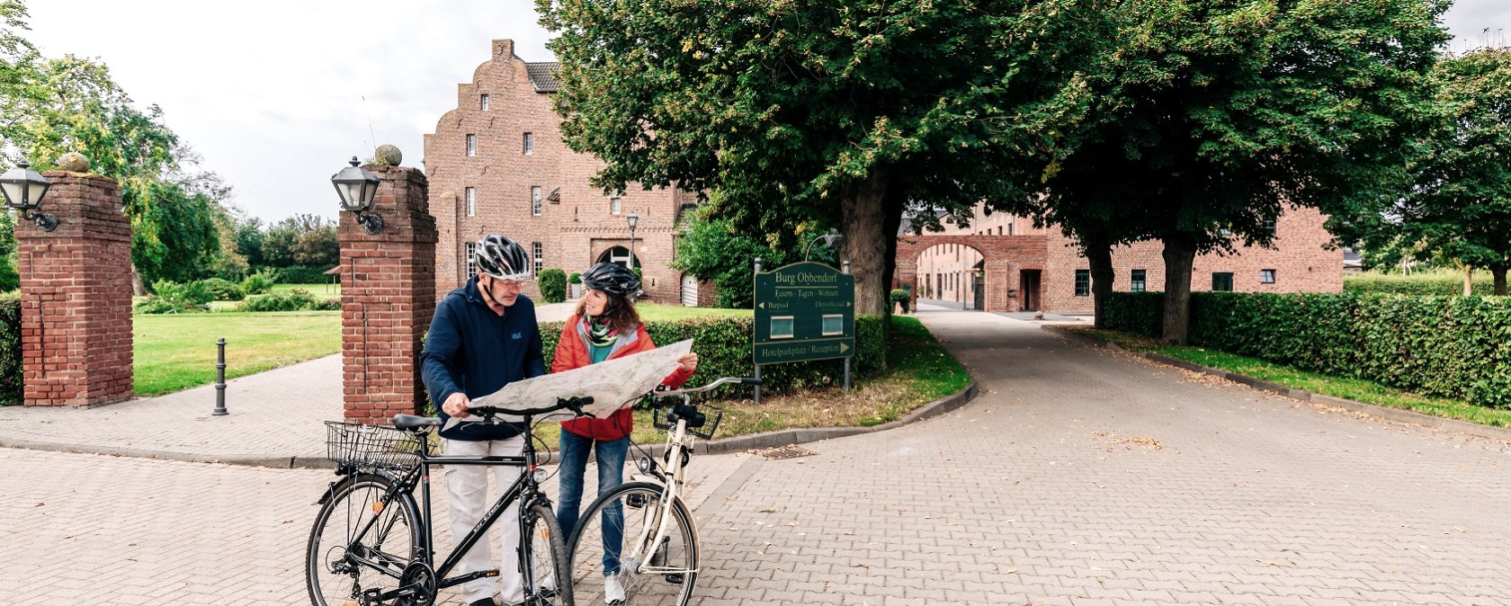 Burg Obbendorf, © Paul Meixner | www.die-wasserburgen-route.de Burg Obbendorf, © Paul Meixner | www.die-wasserburgen-route.de