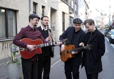 Blue Swingsteam Blue Swingsteam