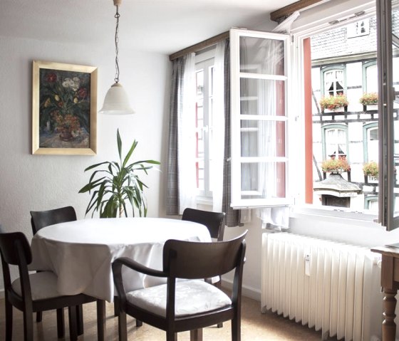 App. "Rur-Blick" Essecke im Wohnzimmer App. "Rur-Blick" Essecke im Wohnzimmer