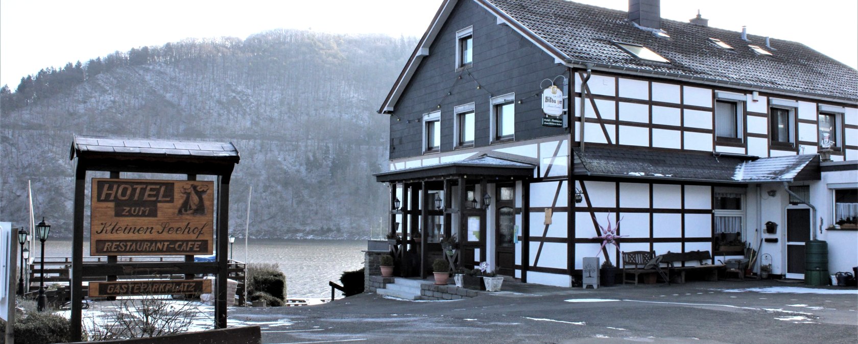 Hotel-Restaurant "Zum kleinen Seehof", © Rursee-Touristik GmbH Hotel-Restaurant "Zum kleinen Seehof", © Rursee-Touristik GmbH