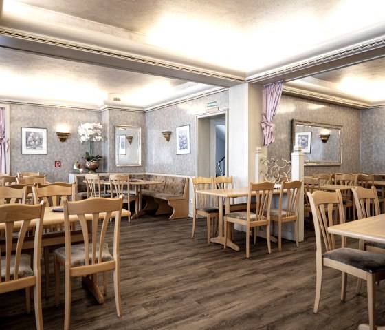 Schloss Café - Innenbereich, © Achim Pröpper Schloss Café - Innenbereich, © Achim Pröpper