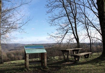 Wanderparkplatz Eifel-Blick Jugendherberg, © Rursee-Touristik GmbH Wanderparkplatz Eifel-Blick Jugendherberg, © Rursee-Touristik GmbH