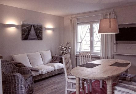 Obere Wohnung - Wohnküche Obere Wohnung - Wohnküche