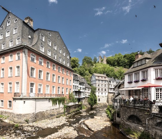 Rotes Haus in Monschau (ca.5 km entfernt), © Eifel Tourismus GmbH, Dominik Ketz Rotes Haus in Monschau (ca.5 km entfernt), © Eifel Tourismus GmbH, Dominik Ketz