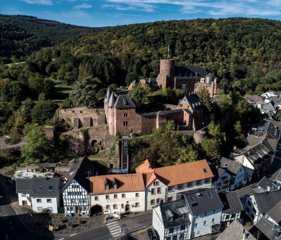 Burg Hengebach in Heimbach, © Tourismus NRW e.V. Burg Hengebach in Heimbach, © Tourismus NRW e.V.