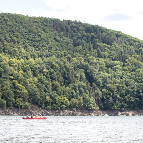 Kanufahren auf dem Rursee 2, © Eifel Tourismus GmbH, Tobias Vollmer Kanufahren auf dem Rursee 2, © Eifel Tourismus GmbH, Tobias Vollmer