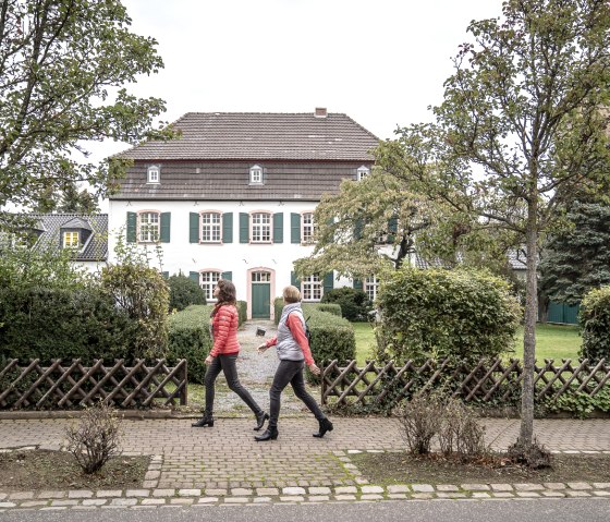 Historischer Zehnthof in Nideggen-Wollersheim in der Rureifel, © Dennis Stratmann | Kreis Düren Historischer Zehnthof in Nideggen-Wollersheim in der Rureifel, © Dennis Stratmann | Kreis Düren