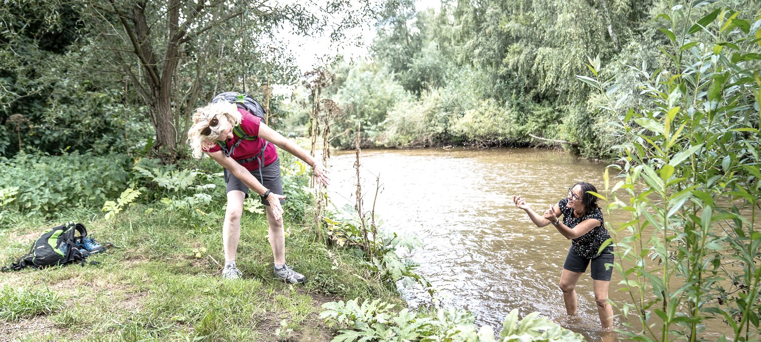 At the renaturalized Inde, © Dennis Stratmann | Kreis Düren At the renaturalized Inde, © Dennis Stratmann | Kreis Düren