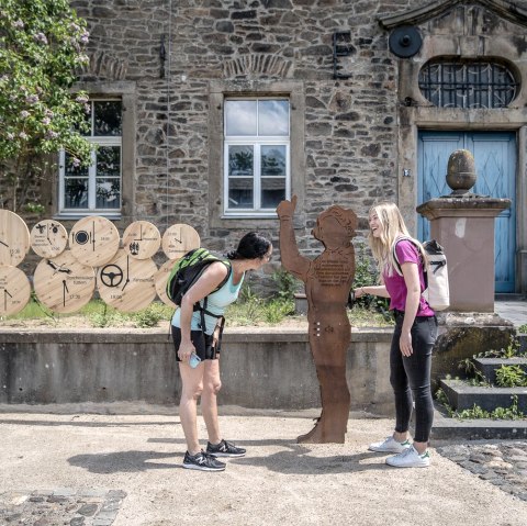 Unterwegs auf dem RurUfer-Radweg im Kreis Düren, © Kreis Düren-Dennis Stratmann Unterwegs auf dem RurUfer-Radweg im Kreis Düren, © Kreis Düren-Dennis Stratmann