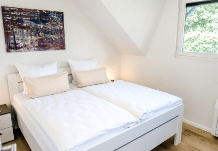 Schlafzimmer mit Doppelbett, © Fotostudio Uschi Kitschke Schlafzimmer mit Doppelbett, © Fotostudio Uschi Kitschke