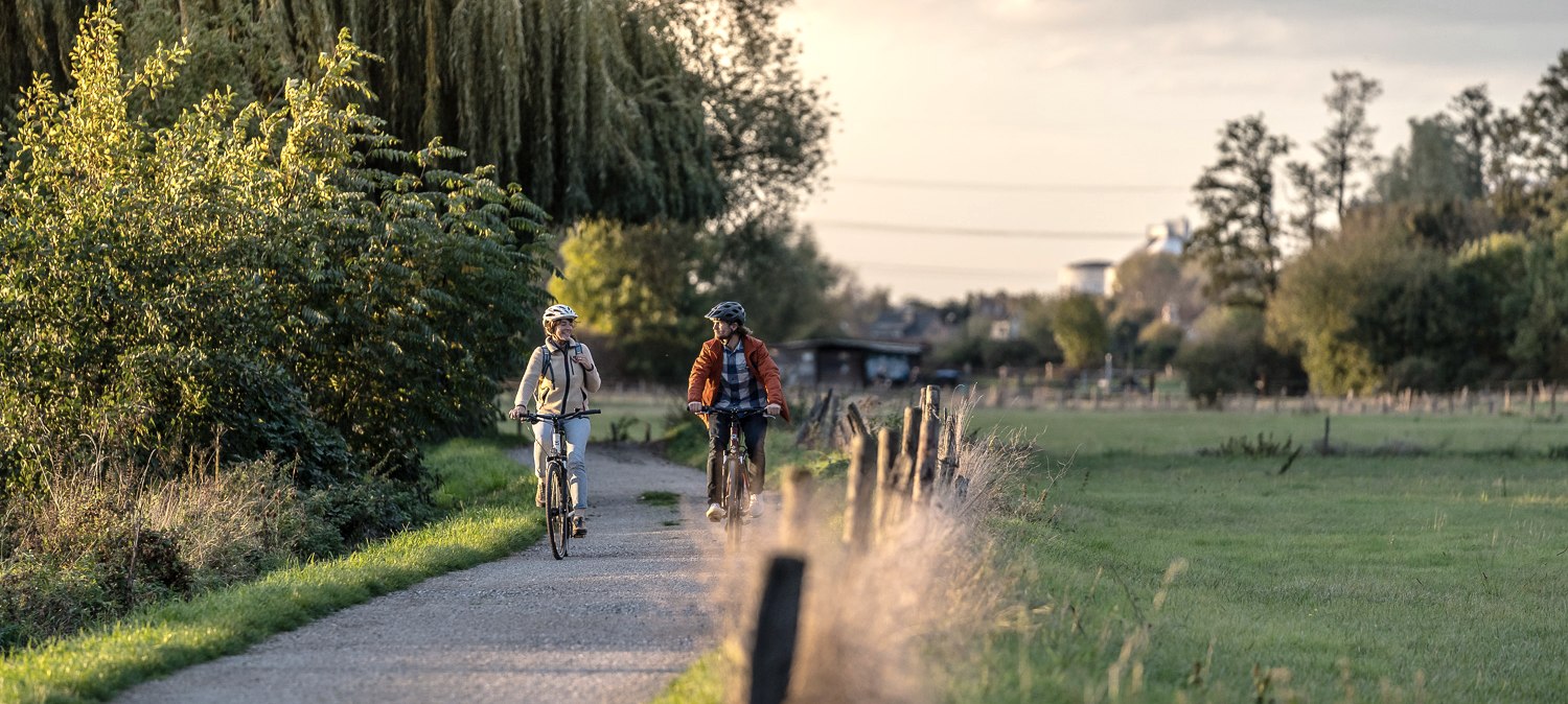 RurUfer-Radweg, © Dennis Stratmann | Grünmetropole e.V. RurUfer-Radweg, © Dennis Stratmann | Grünmetropole e.V.