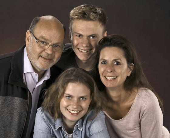 Das sind wir, die Gastgeber Das sind wir, die Gastgeber