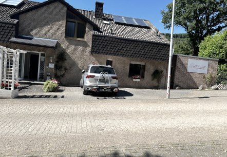 Außenansicht Gästehaus zum Buchenweg, © Gästehaus Zum Buchenweg Außenansicht Gästehaus zum Buchenweg, © Gästehaus Zum Buchenweg