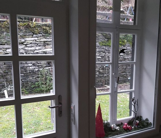 Wasserkraftwerk 2 Eingang, Blick nach draußen Wasserkraftwerk 2 Eingang, Blick nach draußen