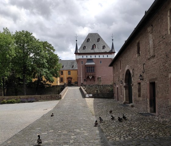 Schloss Burgau in Düren, © Sophia Eckerle Schloss Burgau in Düren, © Sophia Eckerle