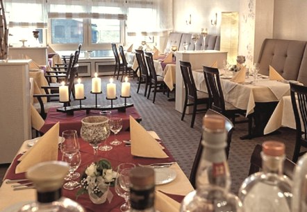 Hotel-Restaurant Rosenflora, © Hotel-Restaurant Rosenflora Hotel-Restaurant Rosenflora, © Hotel-Restaurant Rosenflora