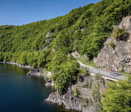 RurUfer-Radweg am Rursee, © Grünmetropole e.V., Dennis Stratmann RurUfer-Radweg am Rursee, © Grünmetropole e.V., Dennis Stratmann