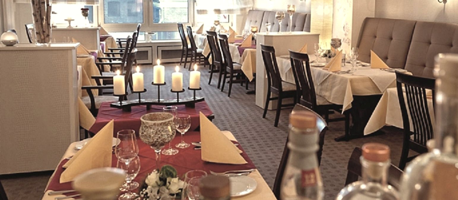 Hotel-Restaurant Rosenflora, © Hotel-Restaurant Rosenflora Hotel-Restaurant Rosenflora, © Hotel-Restaurant Rosenflora