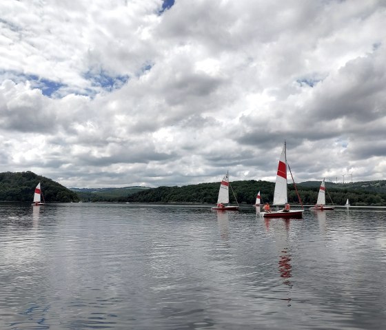 Segeln mit der RurseeZeit, © RurseeZeit - Mario Rothe Segeln mit der RurseeZeit, © RurseeZeit - Mario Rothe