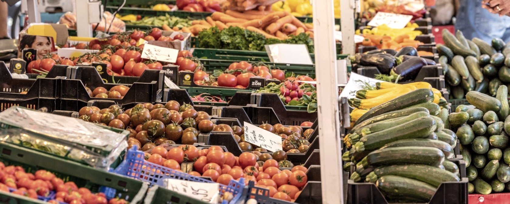 Wochenmarkt, © Eifel Tourismus GmbH, Tobias Vollmer Wochenmarkt, © Eifel Tourismus GmbH, Tobias Vollmer