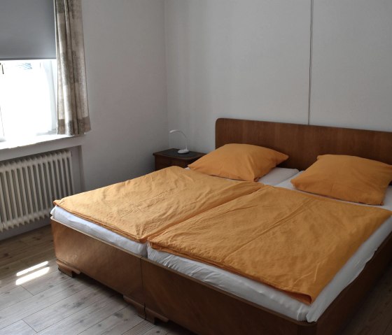 FeWo Schlafzimmer 2 FeWo Schlafzimmer 2