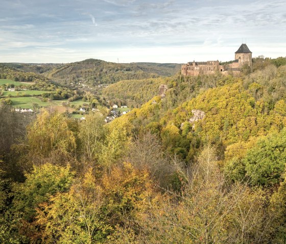 Blick auf Burg Nideggen und Das Rurtal, &copy; Eifel Tourismus GmbH, Dominik Ketz