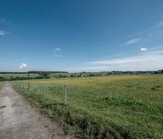 Radweg nach H&uuml;rtgenwald, &copy; some.oner