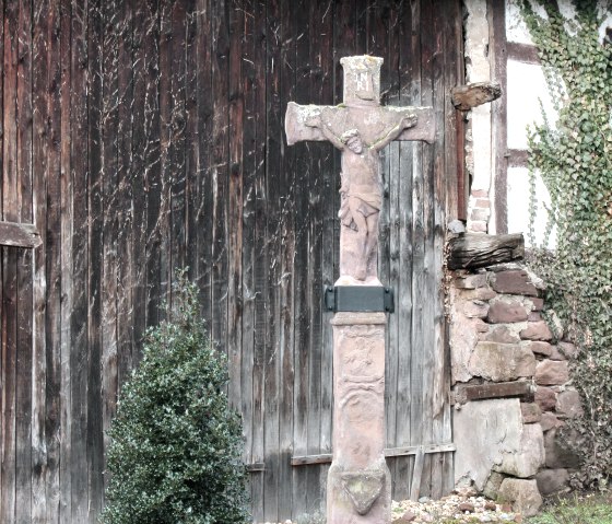 Croix en gr&egrave;s d'Abenden