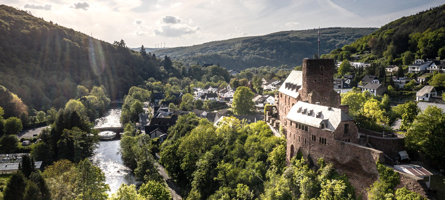 Ch&acirc;teau de Hengebach &agrave; Heimbach, &copy; Dennis Stratmann | Gr&uuml;nmetropole e.V.