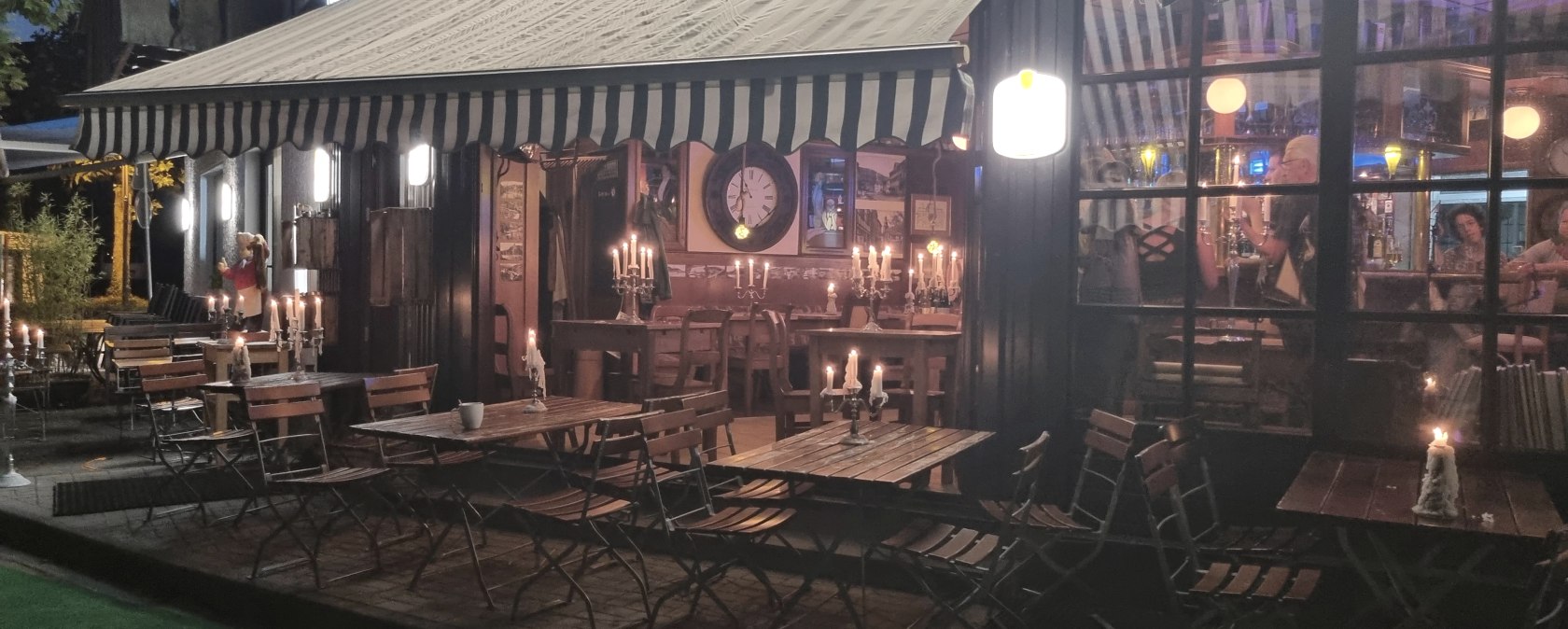 Außenansicht Heimbacher Stube, © Hartmut Assmann