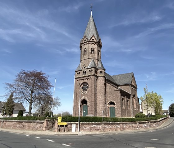 Floisdorf church