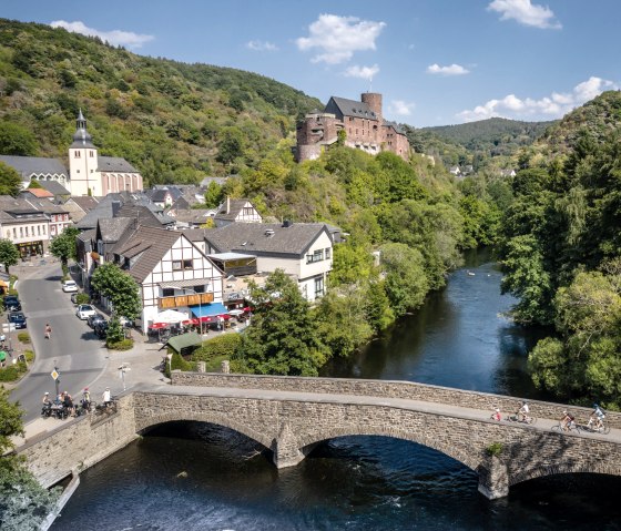 Heimbach am RurUfer-Radweg, &copy; Gr&uuml;nmetropole e.V., Dennis Stratmann