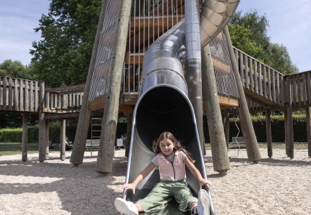 Spielplatz im Br&uuml;ckenkopf-Park J&uuml;lich, &copy; Tobias Vollmer | Eifel Tourismus GmbH