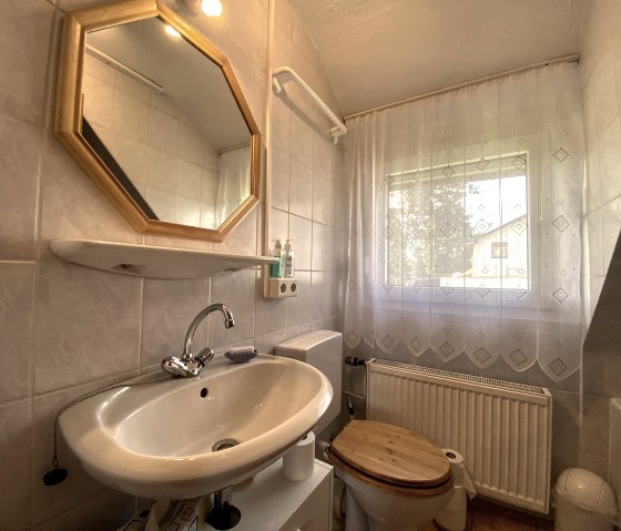 Bathroom with bathtub, &copy; Rureifel Tourismus e.V.