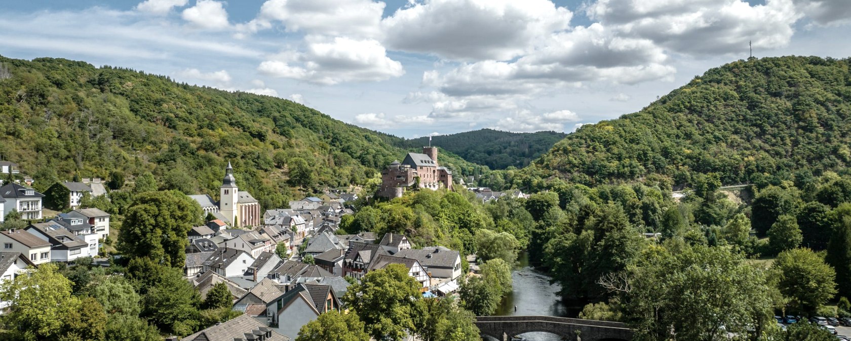 Blick auf Heimbach, &copy; Eifel Tourismus GmbH, Dennis Stratmann