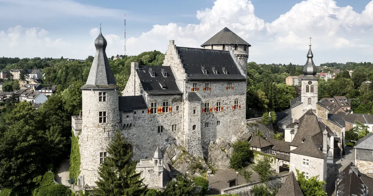 Luftbild Burg Stolberg, &copy; St&auml;dteRegion Aachen