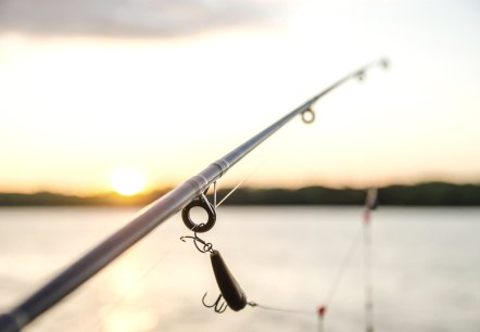 Entspannen beim Angeln, &copy; digidreamgrafix / fotolia.de