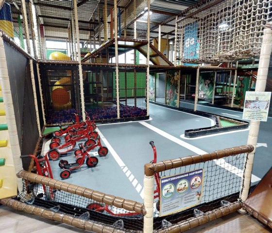 Playarena D&uuml;ren Fahrzeuge, &copy; Playarena D&uuml;ren GmbH