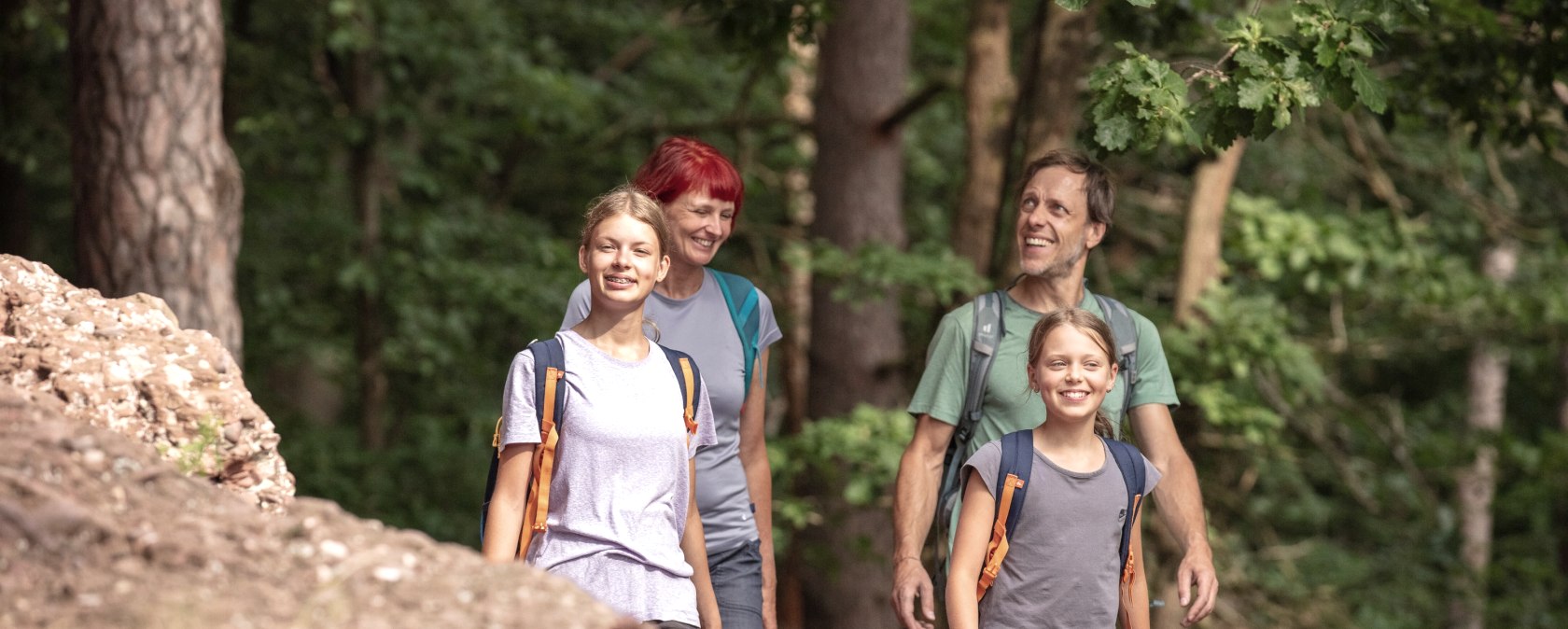 Unterwegs auf dem roten LENI, &copy; Eifel Tourismus GmbH Tobias Volmer