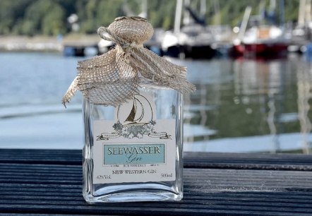 Rurl&auml;nder Seewasser Gin, &copy; Gentle Water Company