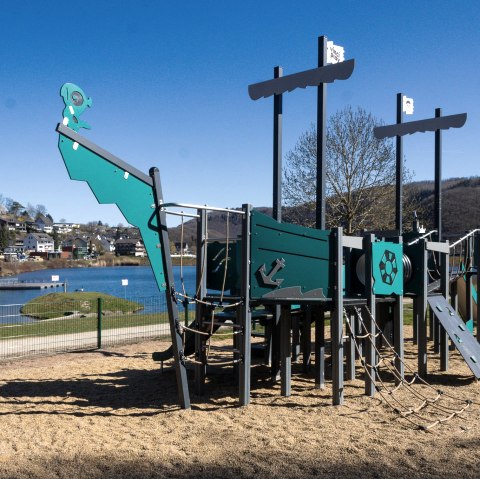 Spielschiff Rurberg Badesee, &copy; Rursee-Touristik GmbH