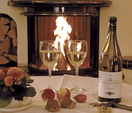 Ein Wein am Kamin, &copy; seeblick-eifel.de